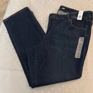 Old Navy Women's Deep Indigo Straight Leg Jeans